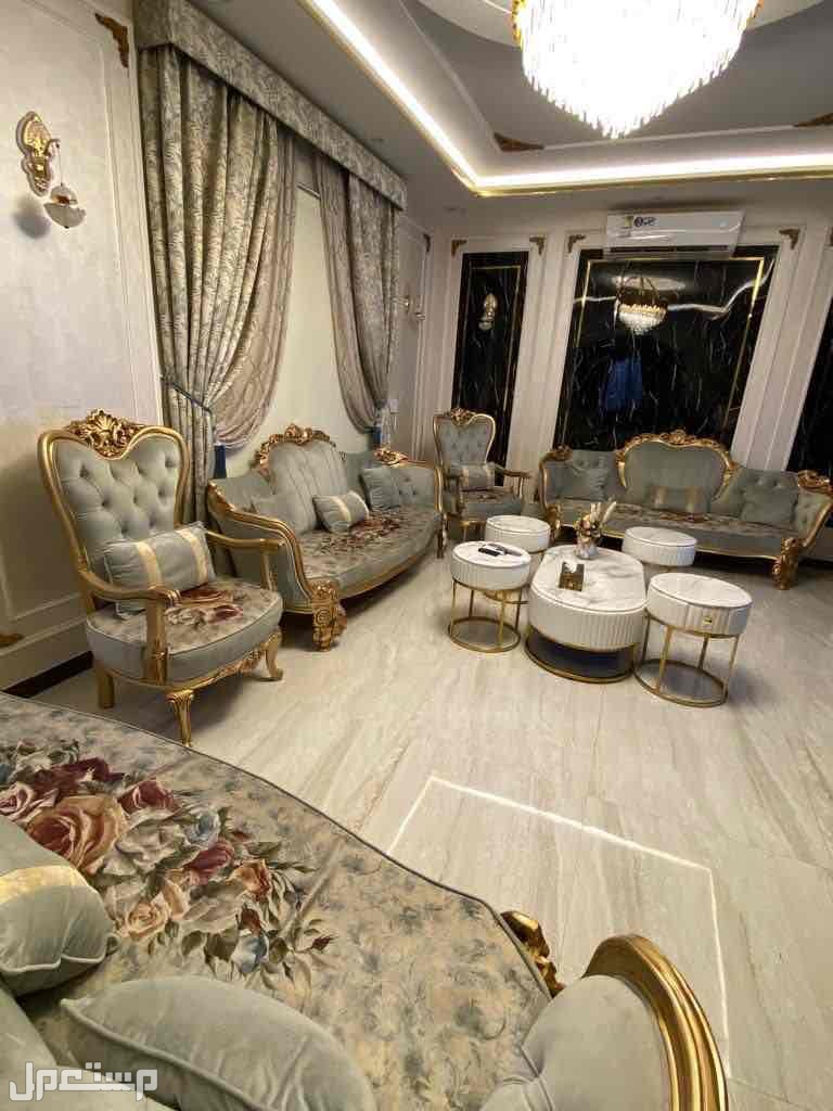 كنب للبيع يتسع ل 14 شخص ماركة اثاث منزلي  في الرياض بسعر 5 آلاف ريال سعودي بداية السوم