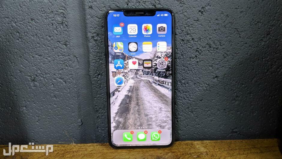 مميزات وعيوب آيفون اكس اس ماكس  iPhone XS Max آيفون اكس اس ماكس