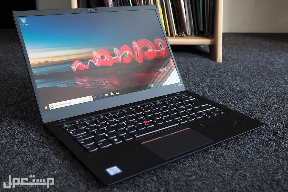 تعرف على قائمة أفضل أجهزة اللاب توب 2023 Lenovo ThinkPad X1 Carbon Gen 10