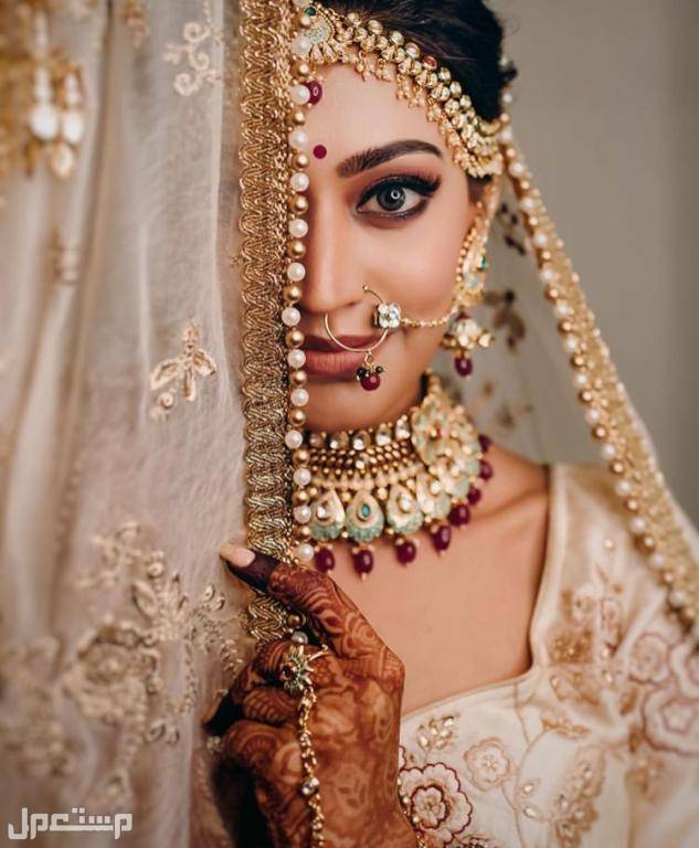 إطلالات الساري الهندي 2023 في الإمارات العربية المتحدة ساري هندي للعروس