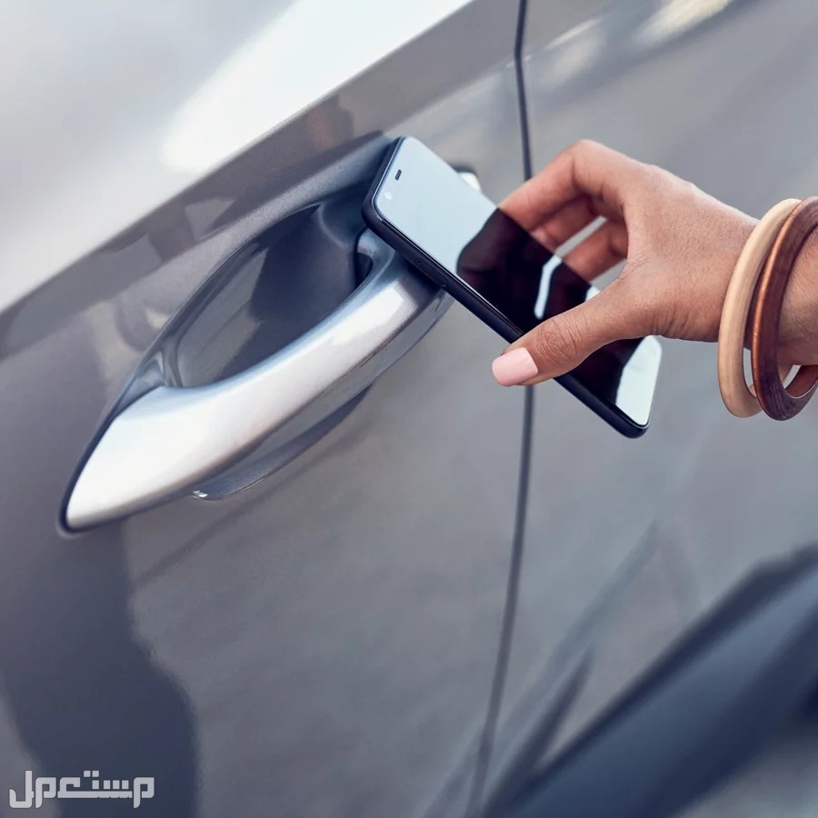 سيارة هيونداي توسان 2023 تعرف على المواصفات والأسعار و الموديلات فتح الأبواب من خلال هاتفك الذكي