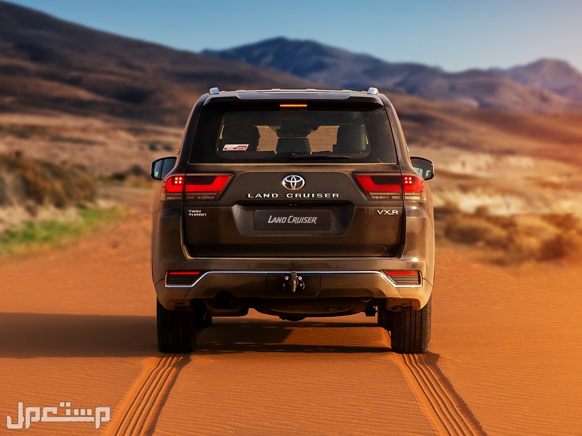 تويوتا لاند كروزر 2023 كل فئات الجي اكس ار هنا مع صورها واسعارها صورة سيارة تويوتا لاند كروزر Toyota ​LAND CRUISER 2023