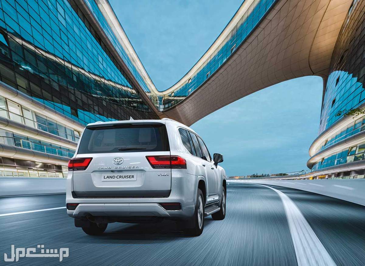 تويوتا لاند كروزر 2023 كل فئات الجي اكس ار هنا مع صورها واسعارها صورة سيارة تويوتا لاند كروزر Toyota ​LAND CRUISER 2023
