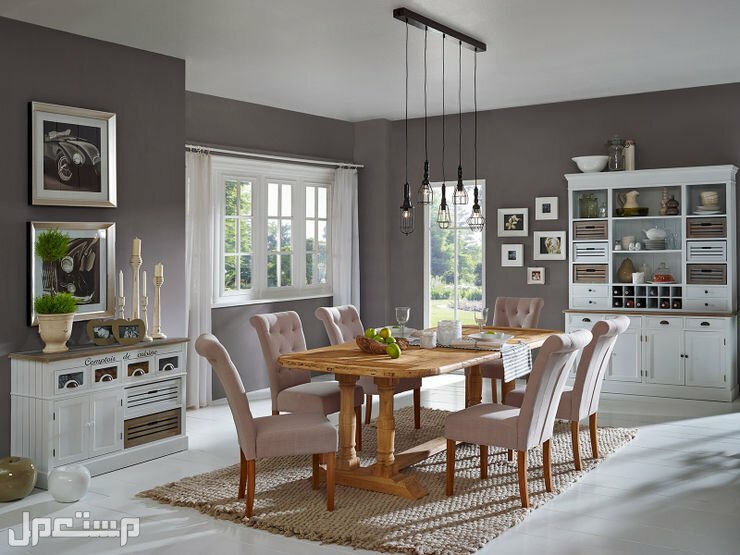 تعرف على كيفية اختيار كراسي طاولة طعام