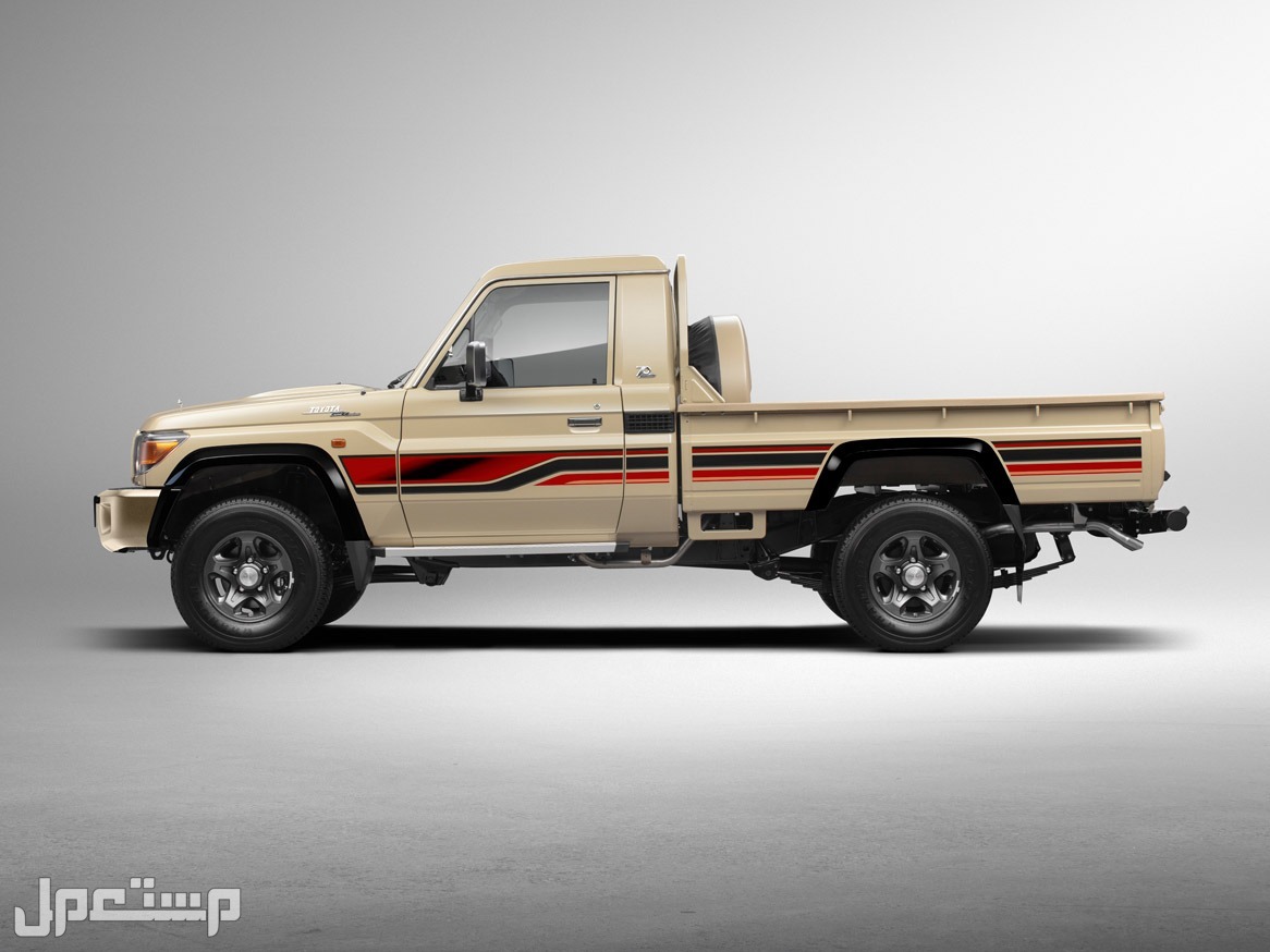 سيارة لاند كروزر 70 Toyota ​LAND CRUISER PICKUP DLX ALLOY WHEEL DIESEL 2023 مواصفات وصور واسعار صورة سيارة لاند كروزر 70  2023