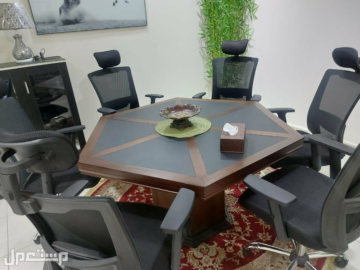 أثاث   أثاث مكتبي بتصاميم حديثه وعمليه في الرياض