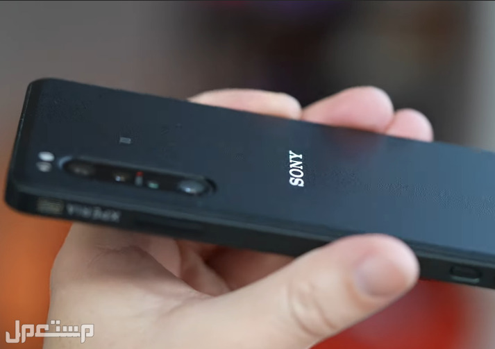 مقارنة هاتف سوني اكسبيريا برو Sony Xperia PRO مع ايفون 13 برو ماكس..أيهما يستحق الشراء؟ في عمان Sony Xperia PRO