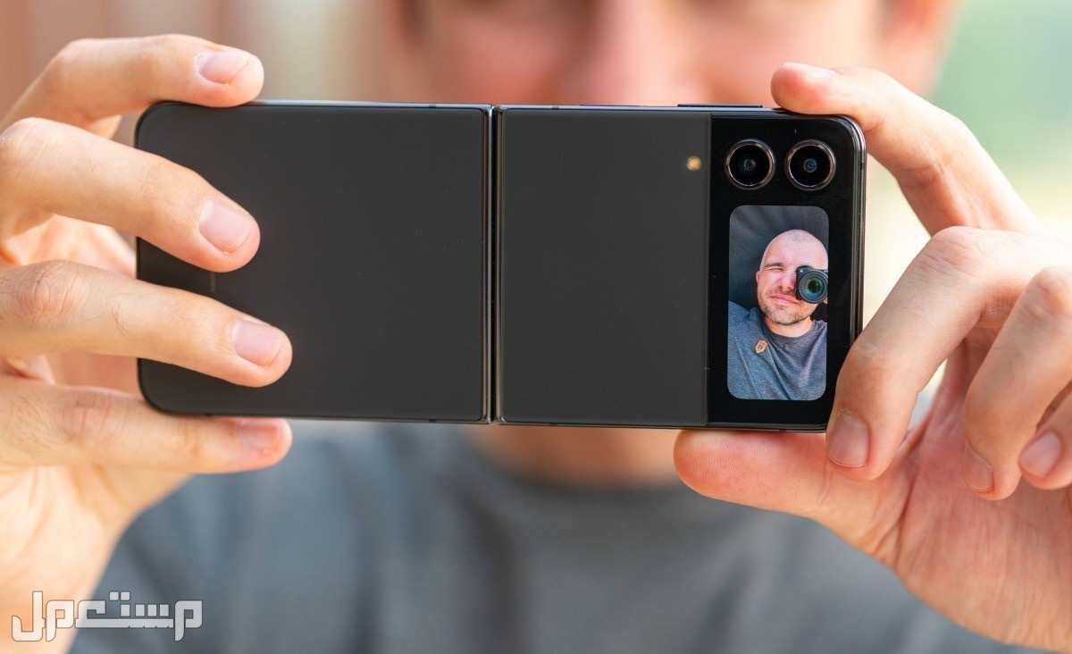 افضل هواتف قابلة للطي تستحق الشراء في 2023 كاميرا سامسونج Z Flip 4