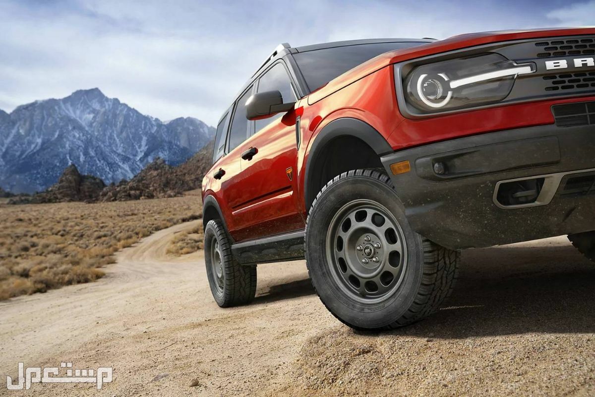 سيارة فورد برونكو 2023 ford bronco جميع المواصفات و الصور سيارة فورد برونكو 2023 ford bronco من الجانب