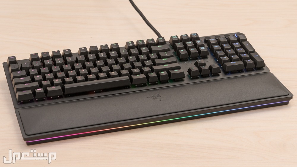 نستكمل معكم انواع كيبورد قيمنق مع مستعمل Razer Huntsman Elite