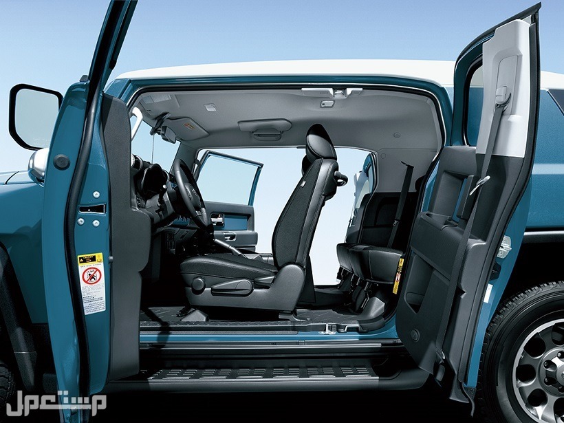 سيارة تويوتا أف جي كروزر TOYOTA FJ 2 FINAL EDITION  Cruiser 2023 مواصفات وصور واسعار صورة سيارة تويوتا أف جي كروزر 2023 من الداخل