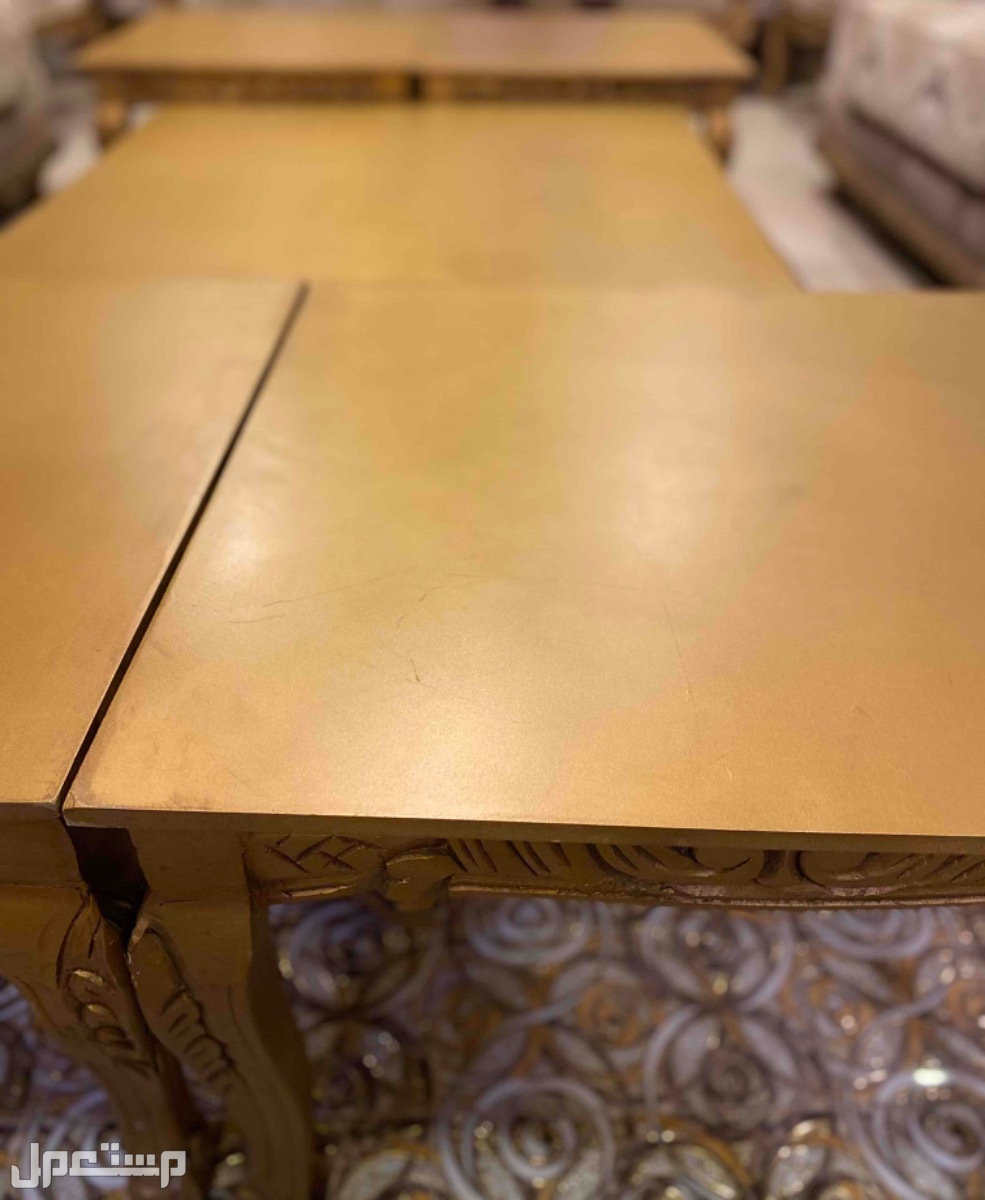 طاولات ضيافة ذهبية 2