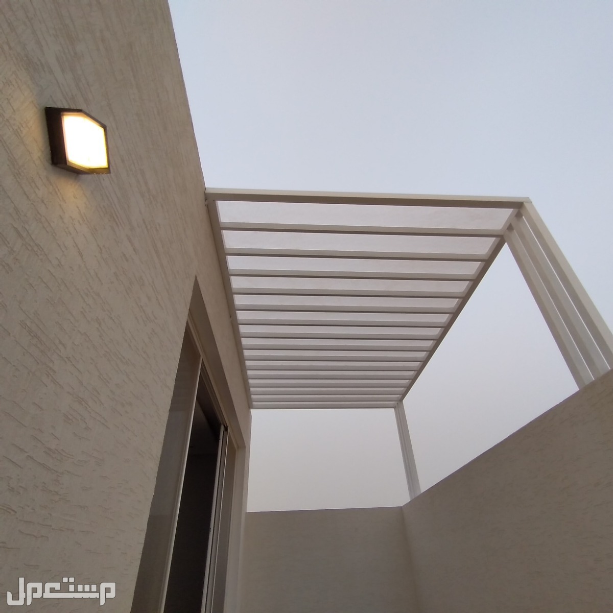 مظلات جلسات خارجية في الرياض