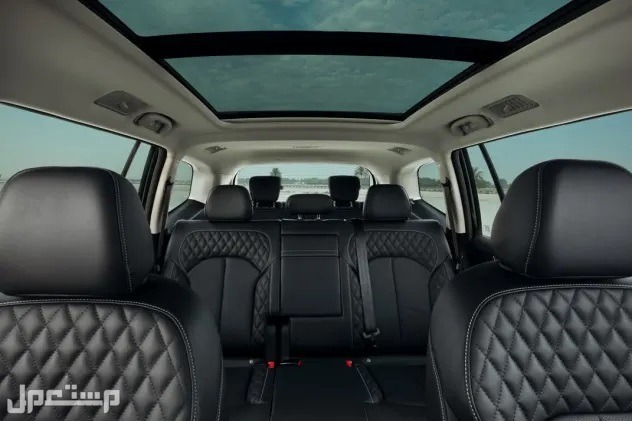 سيارة ام جي RX8 2023 2.0T BLACK EDITION AWD مواصفات وصور واسعار فتحة سقف بانورامية