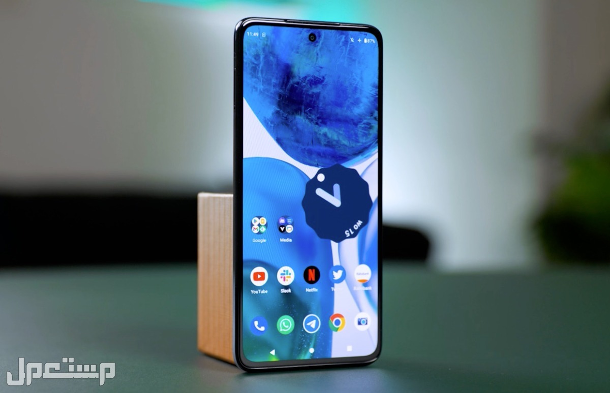 مراجعة هاتف موتورولا Motorola Moto G73 الجديد موتورولا موتو G52