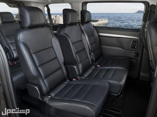 سيارة بيجو ترافيلر Peugeot Traveller L3 VIP 2023 مواصفات وصور واسعار مقاعد قابلة للطي سيارة بيجو ترافيلر Peugeot Traveller 2023