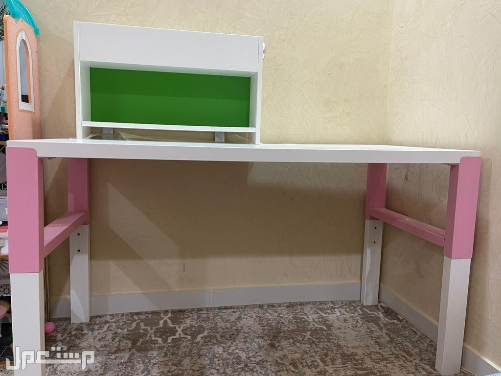 مكتب مدرسي للبيع في جدة - حي المروة