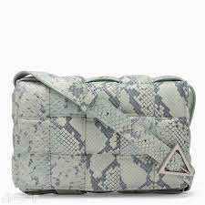 أفضل شنط بوتيغا حقيبة Padded Cassette Bag in Faded Python Print Leather Bag