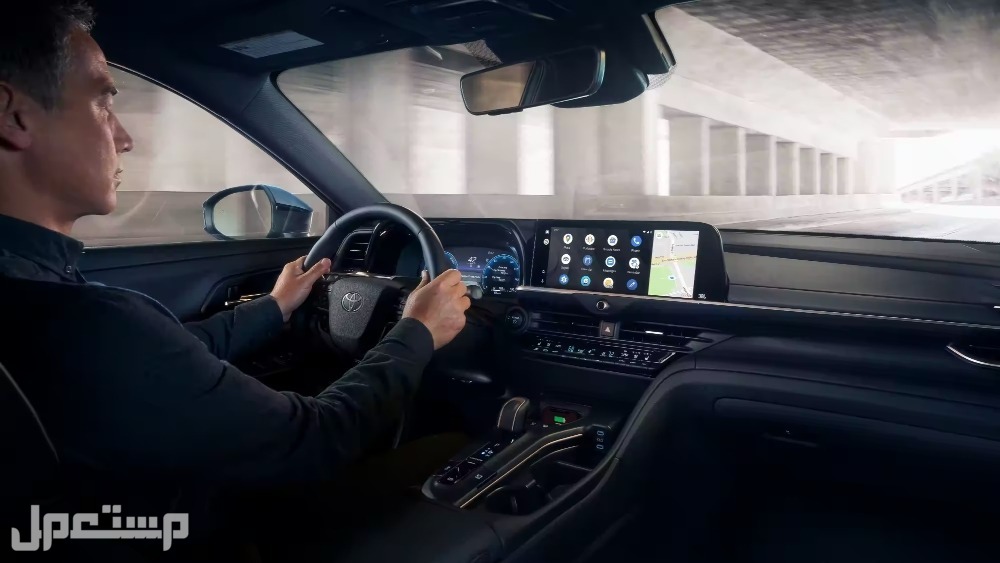 صور تويوتا كراون 2023 واسعارها المتوقعة مقصورة القيادة سيارة تويوتا كراون TOYOTA CROWN 2023