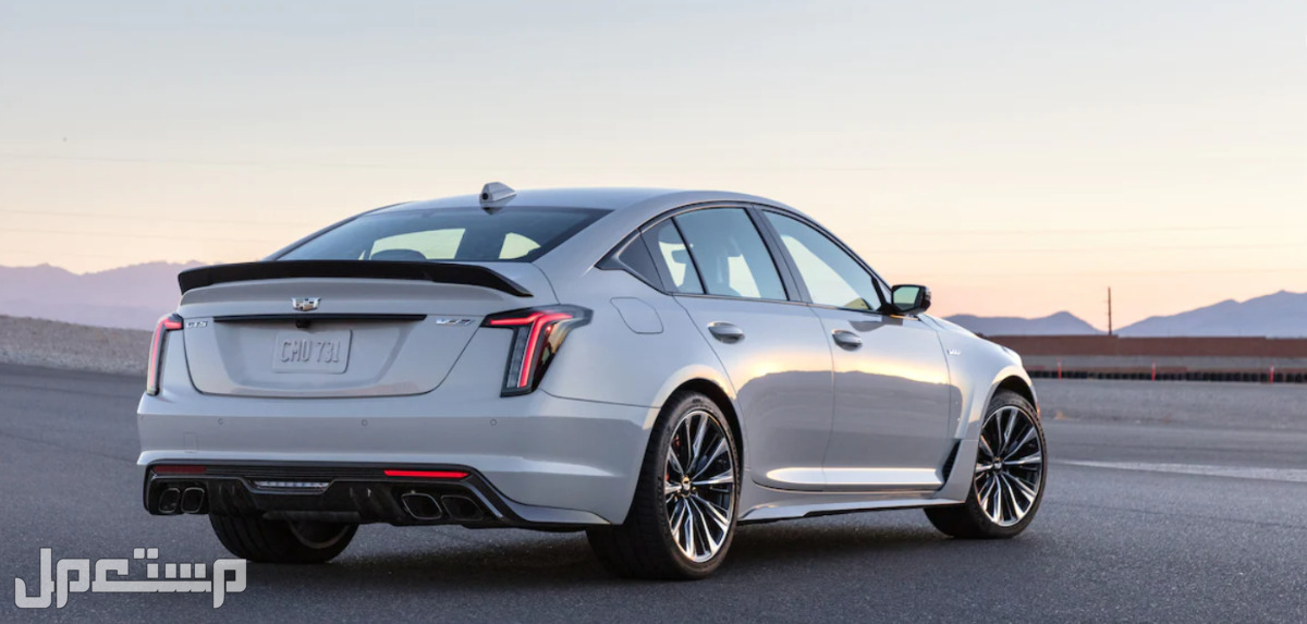 كاديلاك CT5-V 2023 صور اسعار مواصفات وفئات انطلاقة كاديلاك CT5-V 2023
