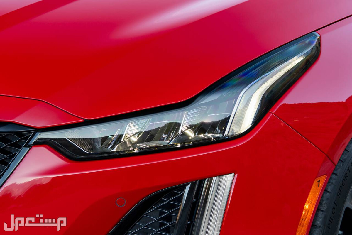 كاديلاك CT5-V 2023 صور اسعار مواصفات وفئات مصابيح كاديلاك CT5-V 2023