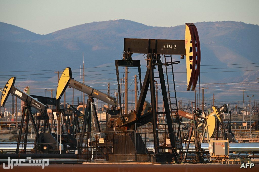 أسعار النفط الخام تصعد 5.5% سعر النفط الخام