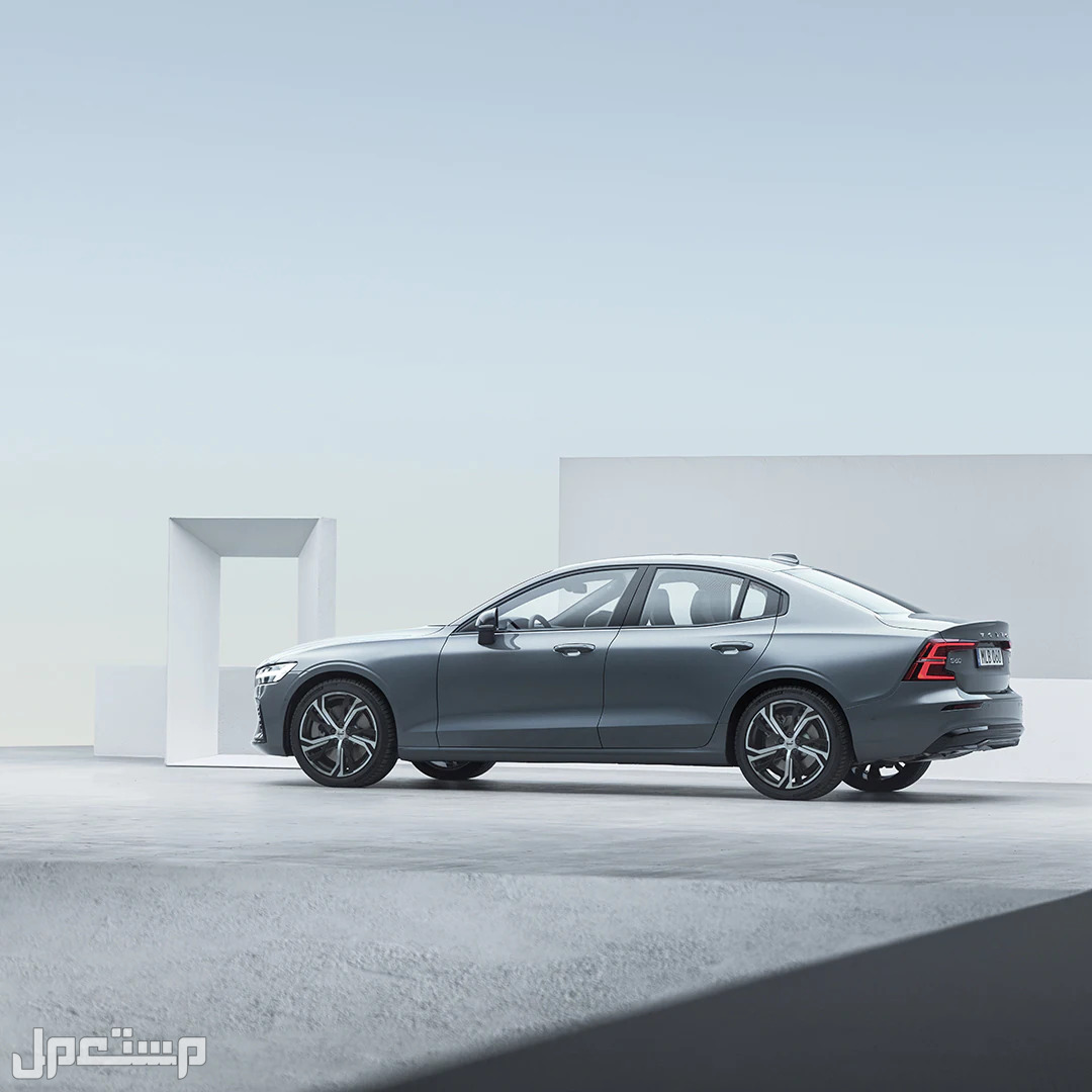 سيارة فولفو اس 60 volvo S60 2023 جميع المواصفات و الصور سيارة فولفو اس 60 volvo S60 2023