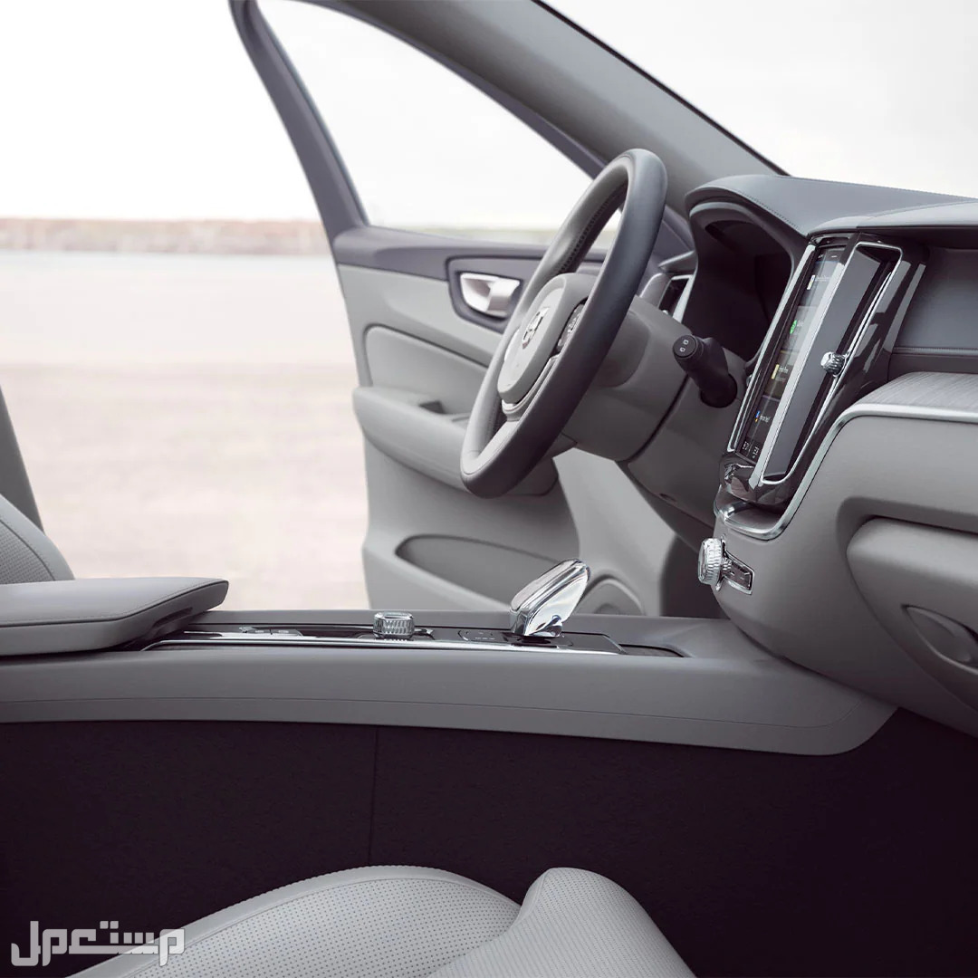 سيارة فولفو اكس سي 60 volvo XC 60 2023 جميع المواصفات و الصور سيارة فولفو اكس سي 60 volvo XC 60 2023