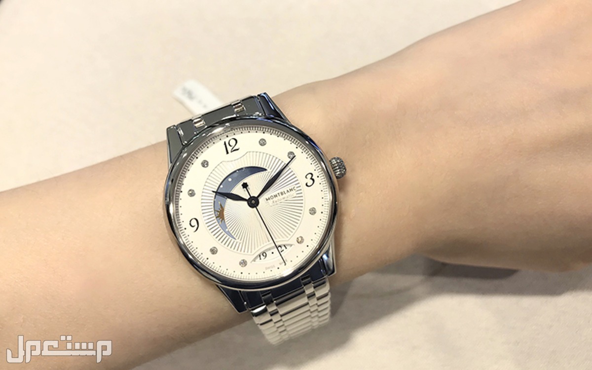 ساعات سواروفسكي Swarovski أيقونة الجمال التي سحرت قلوب النساء اسعار ساعات سواروفيسكي