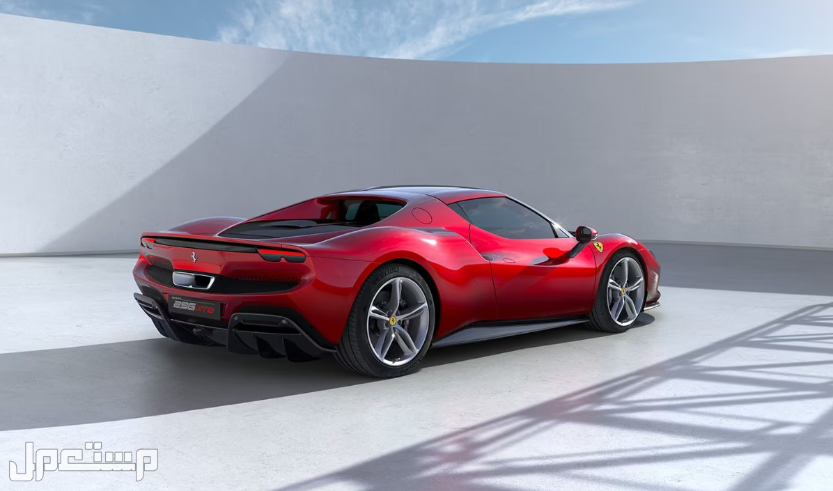 فيراري 296 GTB 2023 صور اسعار مواصفات وفئات قوّة هيكل فيراري 296 GTB 2023