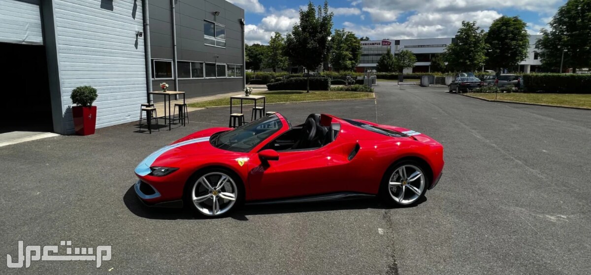 فيراري 296 GTS 2023 صور اسعار مواصفات وفئات إطلالة فيراري 296 GTS 2023