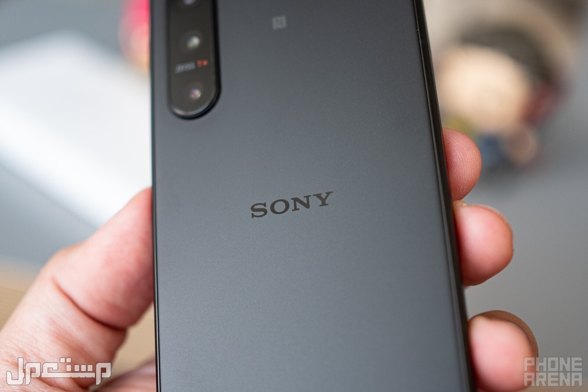 مواصفات هاتف سوني اكسبيريا Sony Xperia 5 IV مقارنة بـ ايفون 13 برو sony Xperia 5 IV