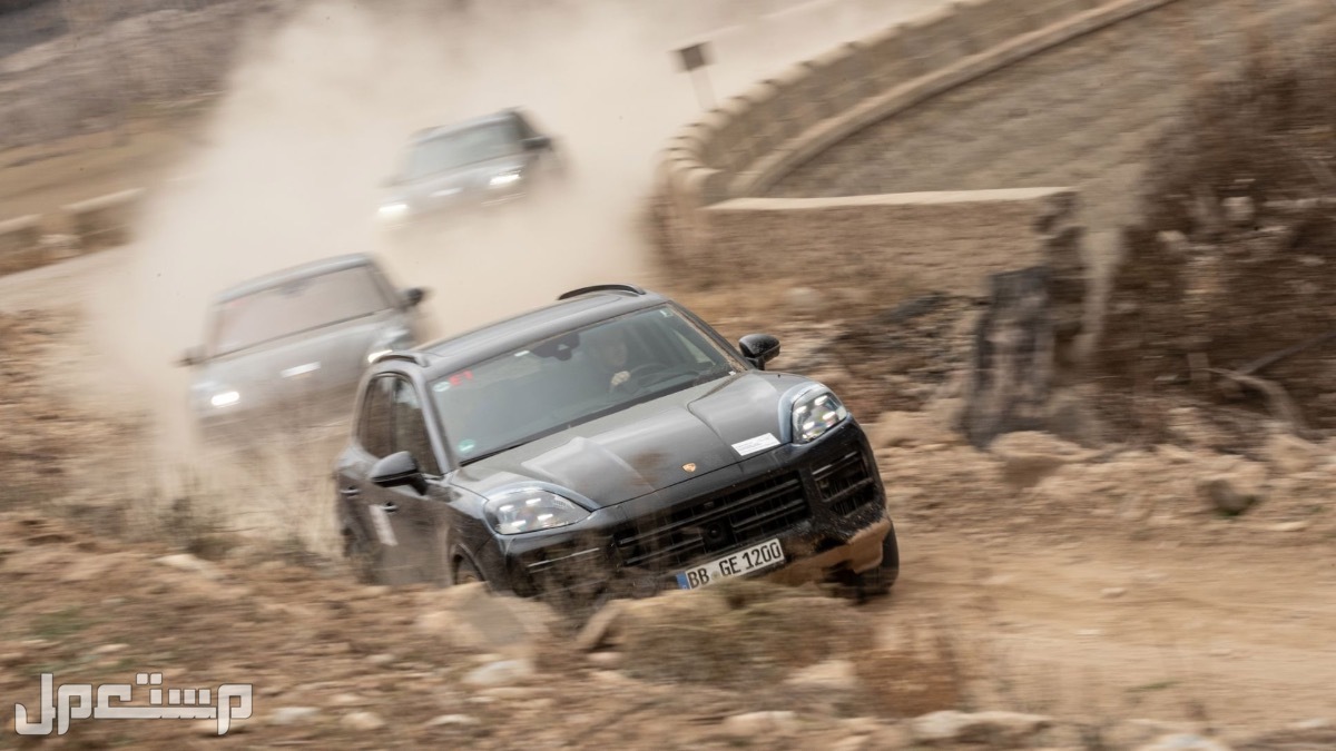بورش كايين 2023 porsche cayenne جميع المواصفات والصور بورش كايين 2023 Porsche Cayenne