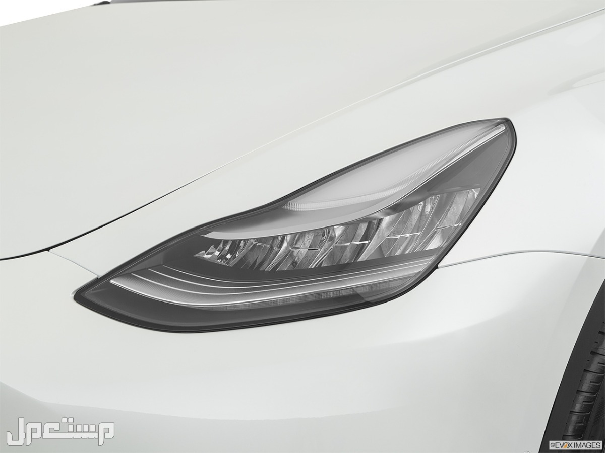 سيارة تسلا  Tesla Model Y Performance AWD 2023 مواصفات وصور واسعار مصابيح امامية سيارة تسلا  Tesla Model Y 2023