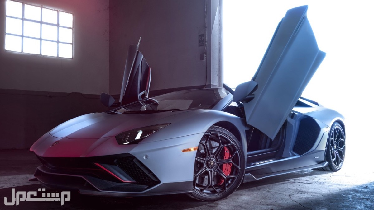 سيارة لامبورجيني افينتادور 2023 جميع المواصفات والصور لامبورجيني افنتادور  2023 Lamborghini aventador