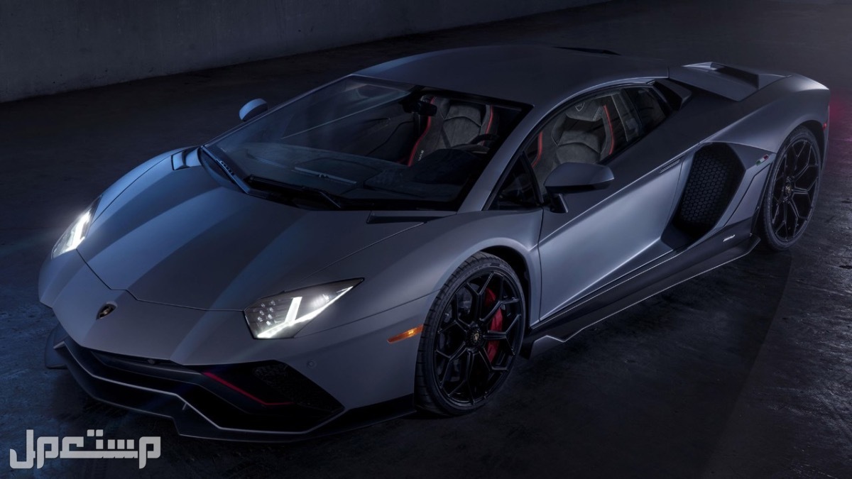 سيارة لامبورجيني افينتادور 2023 جميع المواصفات والصور لامبورجيني افنتادور  2023 Lamborghini aventador