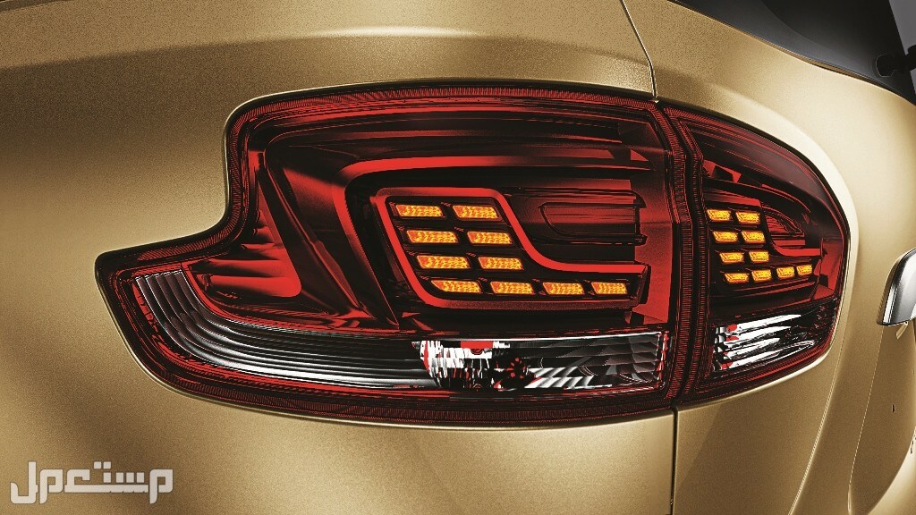 سيارة ماكسيوس جي 10 MAXUS G10 Seat MPV Luxury 7 2023 مواصفات وصور واسعار مصابيح خلفية سيارة ماكسيوس جي 10 MAXUS G10 2023