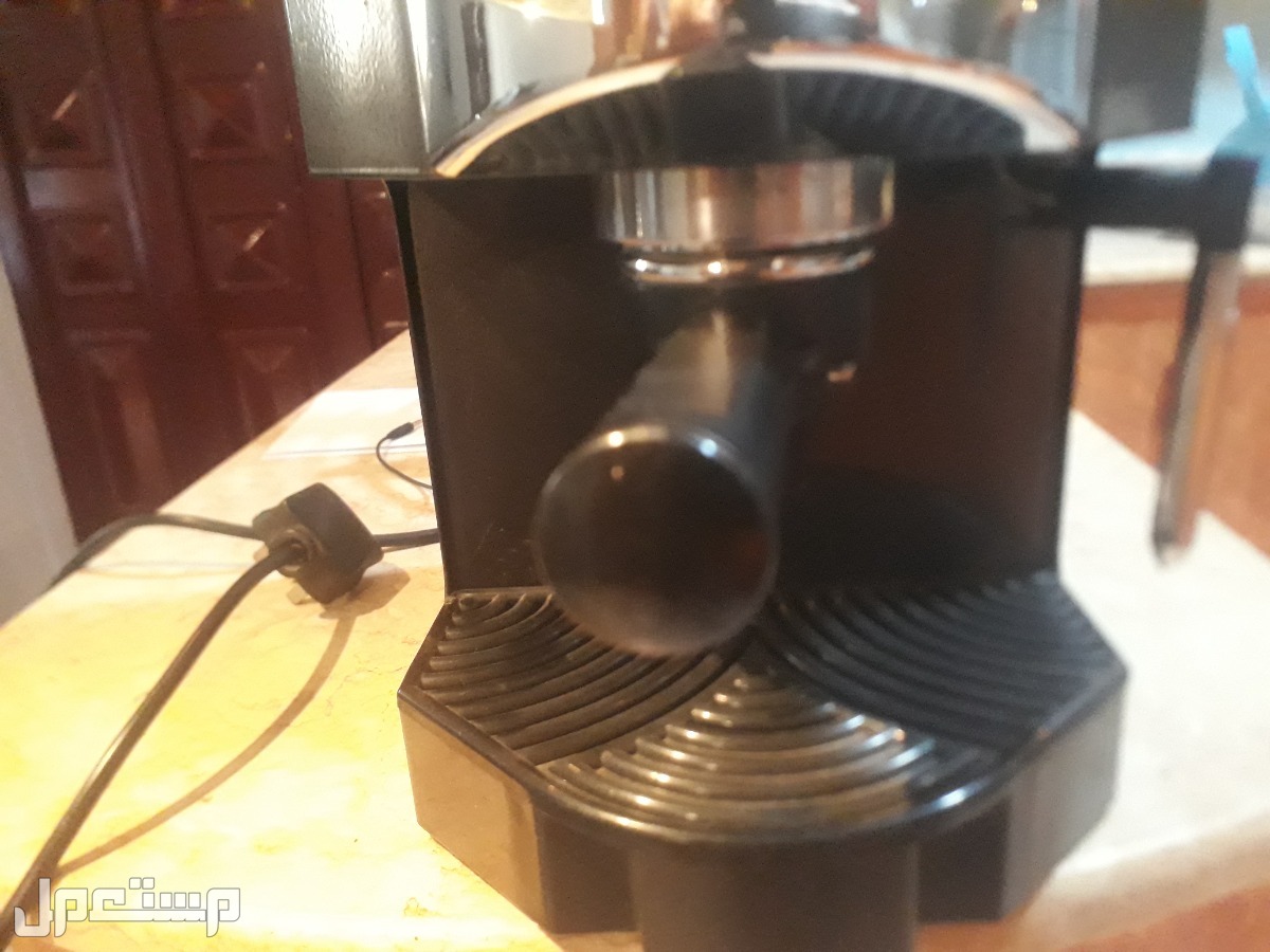 مكينة صانعة قهوه ايطالي