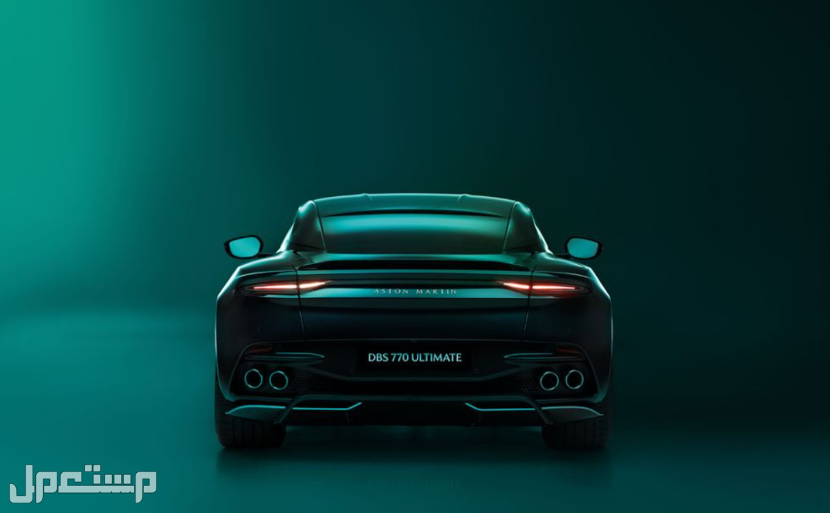 استون مارتن DBS 2023 صور اسعار مواصفات وفئات استون مارتن DBS 2023 من الخلف