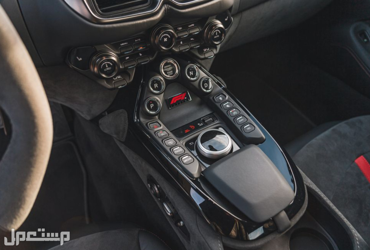 استون مارتن فانتاج 2023 صور اسعار مواصفات وفئات تقنيات استون مارتن فانتاج 2023