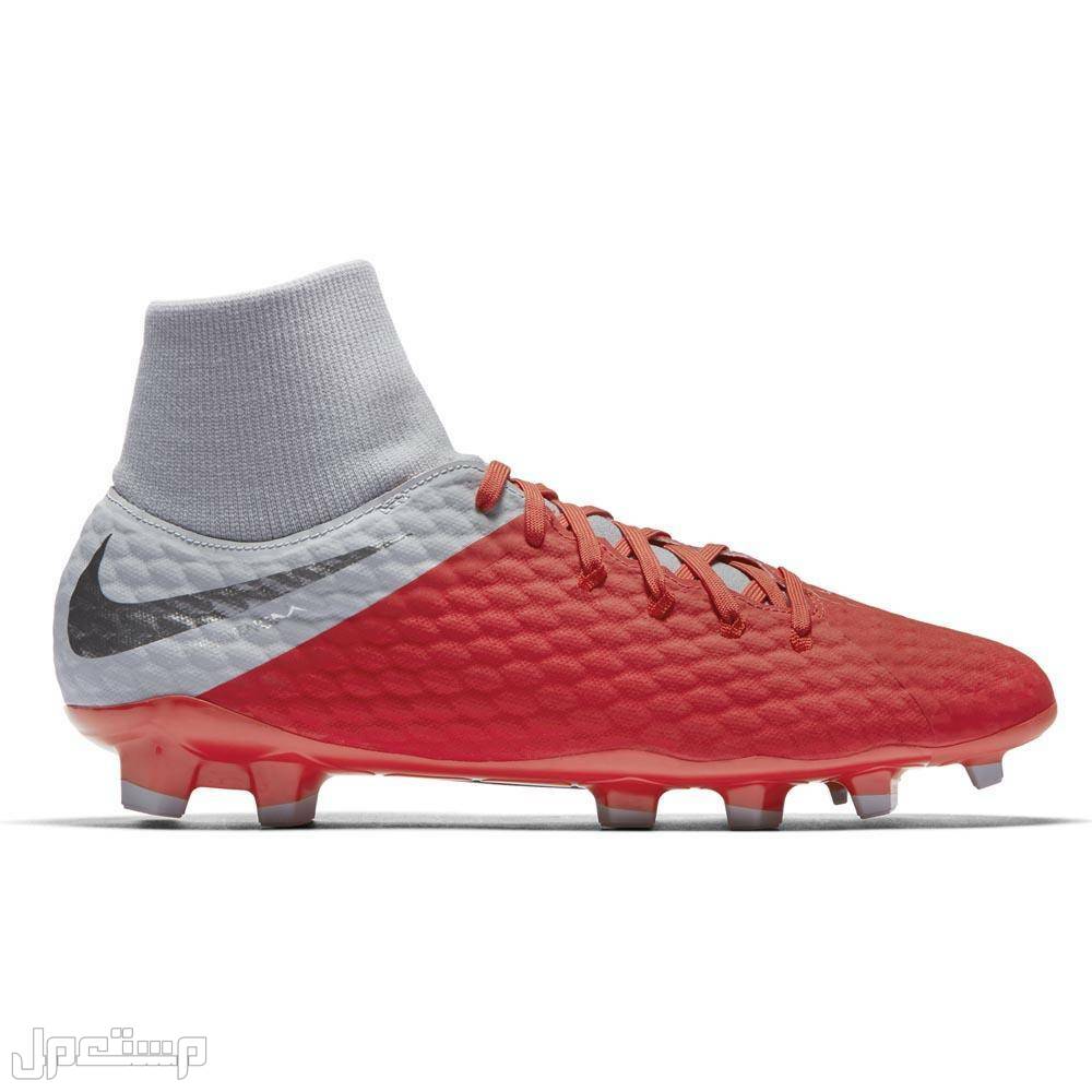 أسعار ومواصفات أفضل حذاء كرة قدم للعشب الصناعي حذاء Nike Hypervenom Phantom III Dynamic Fit باللون الأحمر