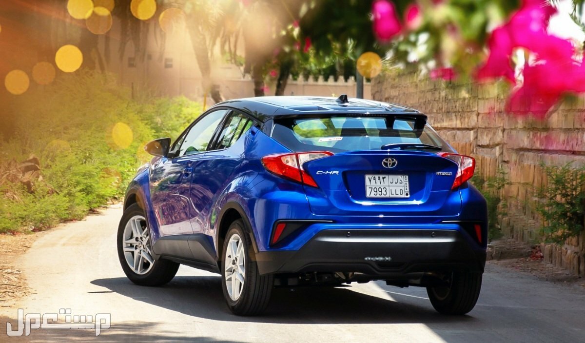 سيارة تويوتا سي إتش أر 2022 Toyota C HR 1.8L Dynamic Hybrid مواصفات وصور واسعار صورة سيارة تويوتا سي إتش أر 2022 Toyota C HR