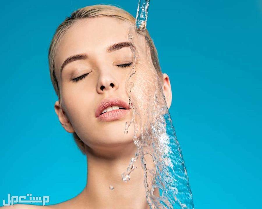 طريقة استخدام المقشر للوجه غسل الماء بالماء