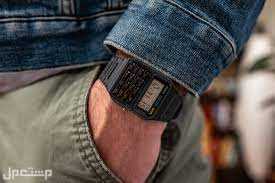 أنواع ساعات كاسيو Casio شكل ساعة Casio DATABANK أثناء الارتداء