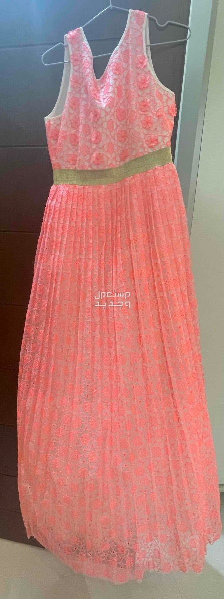 فستان استعمال اقل من سنه في الرياض بسعر 2900 ريال