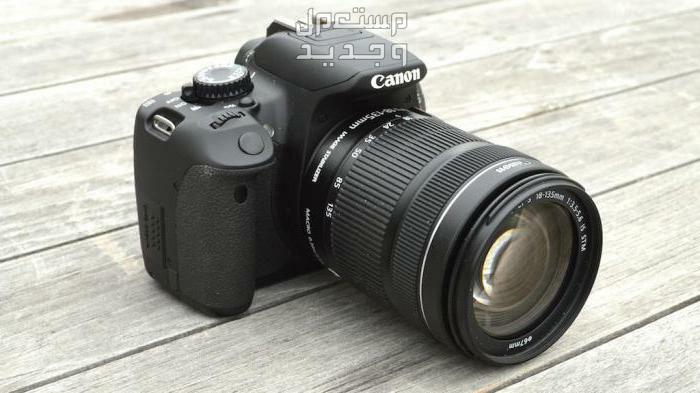 سعر ومميزات وعيوب كاميرا كانون 700d في البحرين محتويات علبة كاميرا كانون 700d