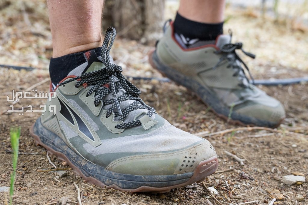 أفضل حذاء رياضي للقدم المسطحة في جيبوتي حذاء Altra Lone Peak 5