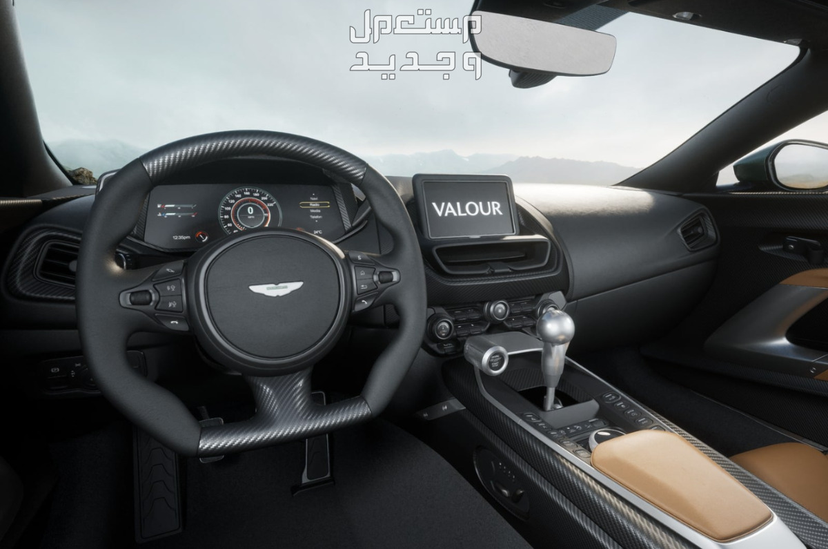 استون مارتن فالور 2024 صور اسعار مواصفات وفئات مقصورة استون مارتن فالور 2024