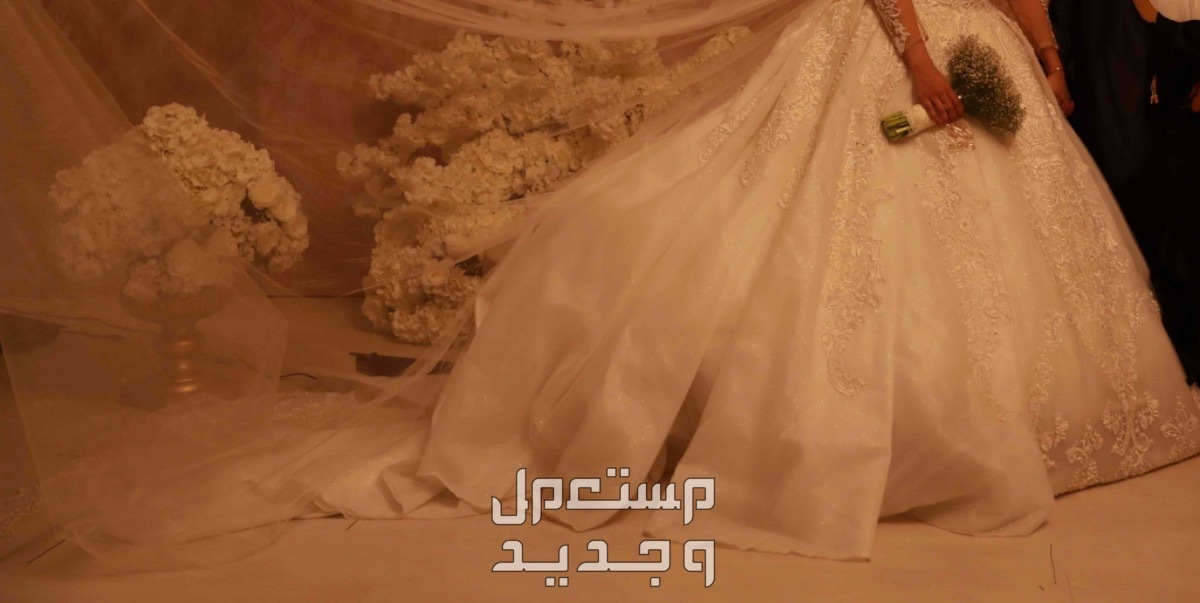 فستان زواج للبيع في جدة بسعر 5 آلاف ريال سعودي