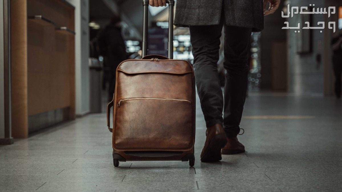 مواصفات وأنواع حقائب السفر بالتفصيل حقيبة Rolling Luggage